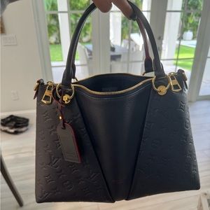 Louis Vuitton Monogram Empreinte V Tote BB